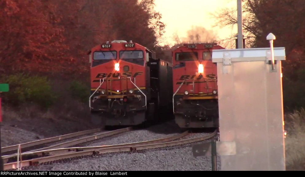 BNSF 9238 DPU passes BNSF 6107